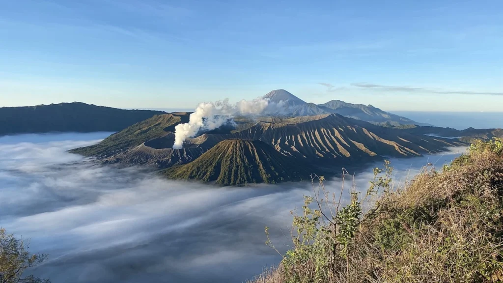 Rute Termudah ke Gunung Bromo yang Jarang Diketahui!