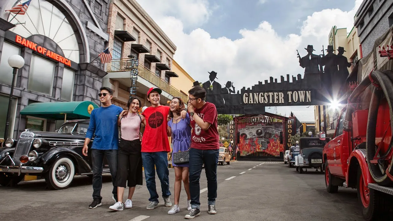 Setiap Sudut Punya Cerita, Jelajahi Dunia di Museum Angkut!