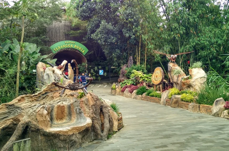 Tempat Liburan Keluarga!, Eco Green Park Super Menarik!