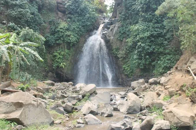 Mengenal Coban Kethak, Air Terjun Favorit Pecinta Alam