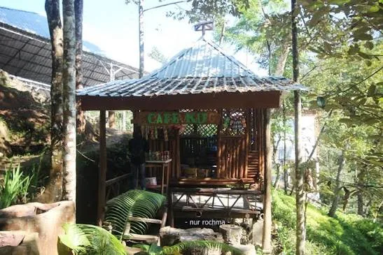 Fasilitas Coban Kethak Lengkap, Liburan Makin Nyaman